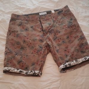Mens casual floral shorts